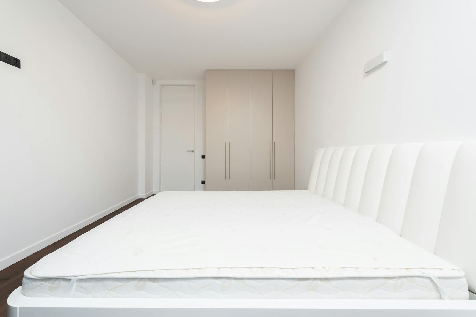 How often to extract a mattress in Singapore humidity