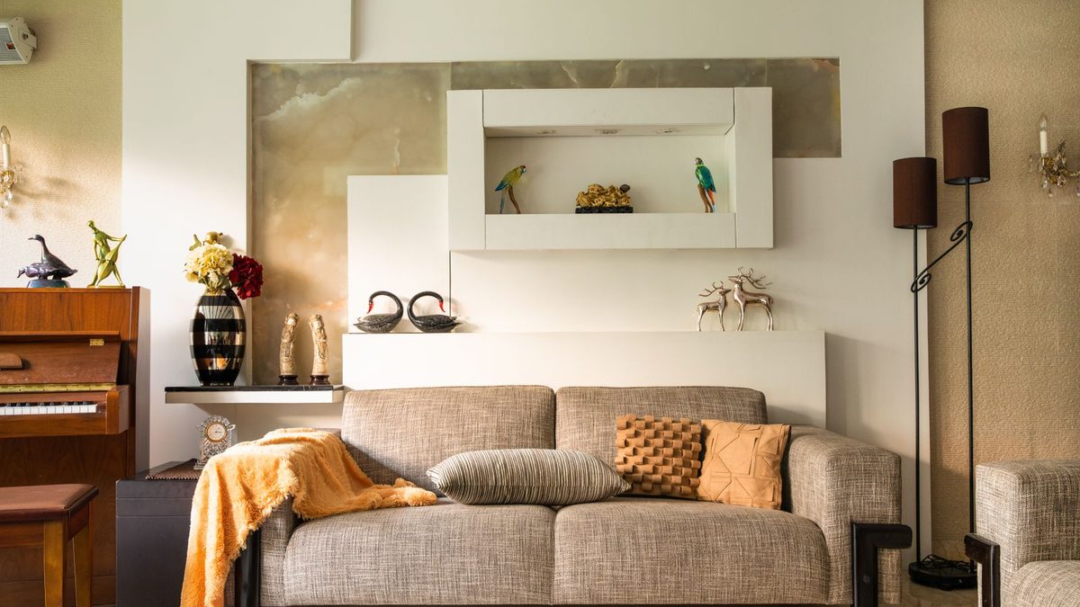 Singapore Humidity Turns Sofa Stains Into a 48-Hour Mould Problem